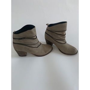 Sundance Ankle Zipper Boots